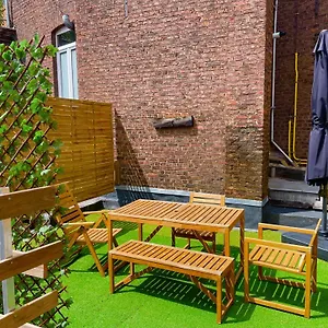 Royal Selys, City-center - Bike Parking And Outdoor Luik