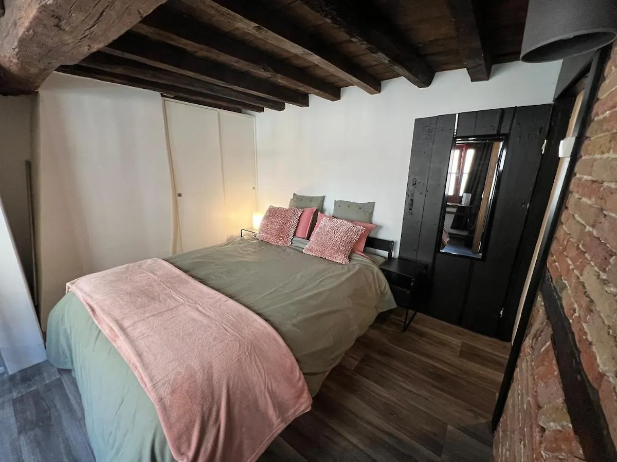 Holiday home La Petite Maison De L'Impasse Liege Belgium